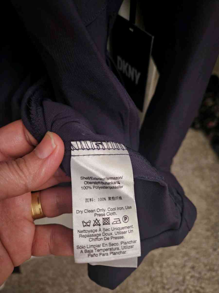 DKNY Original Highend DKNY Jacket  Modern Design with Waist - Columbus, Ohio - FleaMarketBay