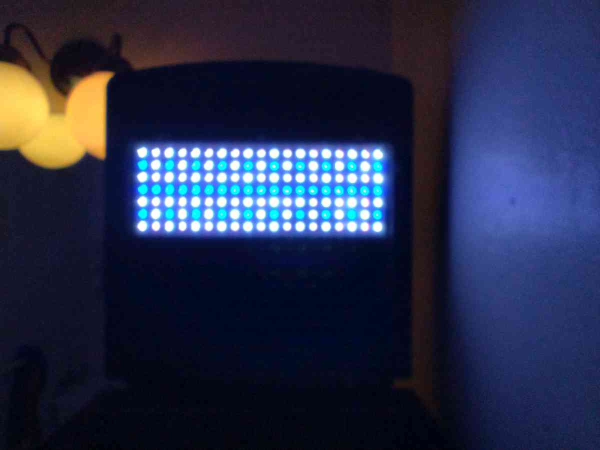 Fish Tank 32 gallon bio cube - Fair Oaks, California - FleaMarketBay