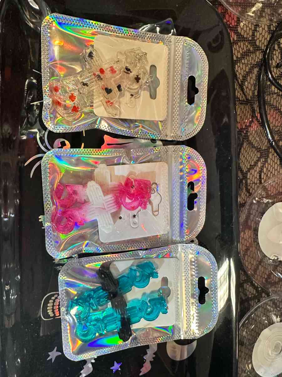 custom earrings - Albuquerque, New Mexico - FleaMarketBay