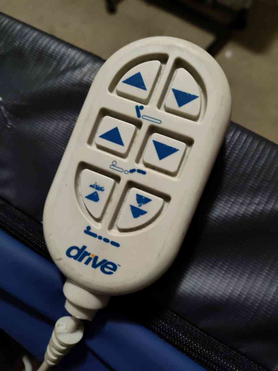 home hospital equipment - Kenosha, Wisconsin - FleaMarketBay