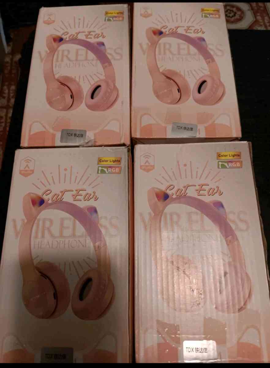 TDX WIRELESS CAT EARS KIDS HEADPHONES - Bronx, New York - FleaMarketBay