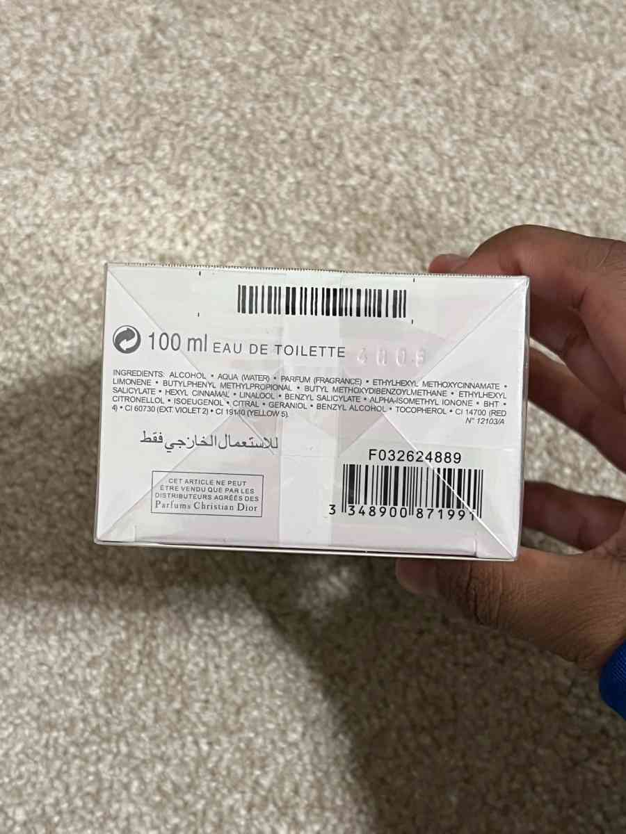 Miss Dior Blooming Bouquet - Willowbrook, Illinois - FleaMarketBay