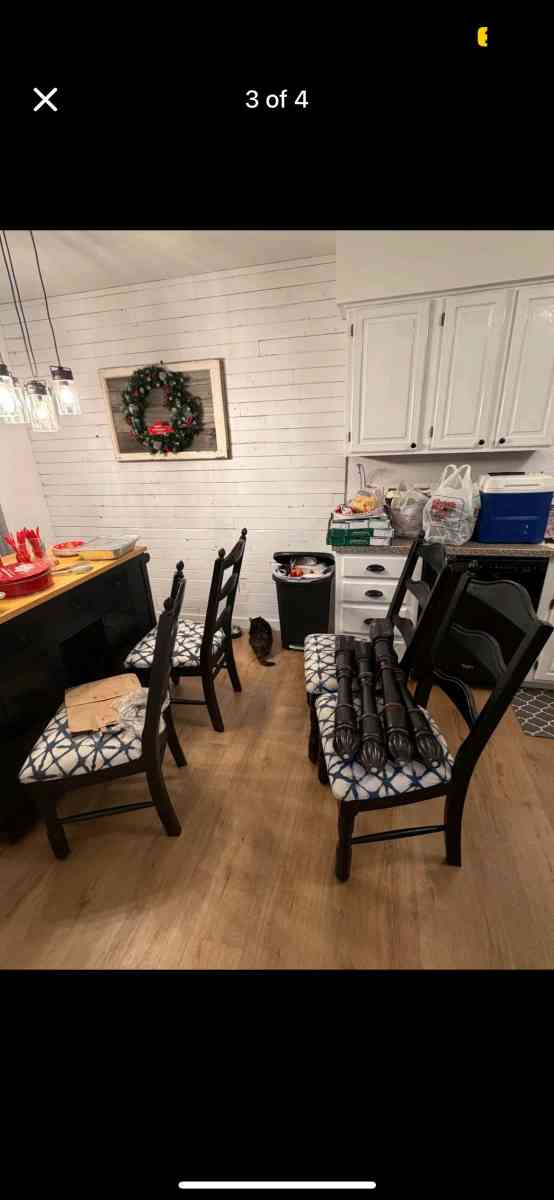 table and chairs vintage - North Richland Hills, Texas - FleaMarketBay