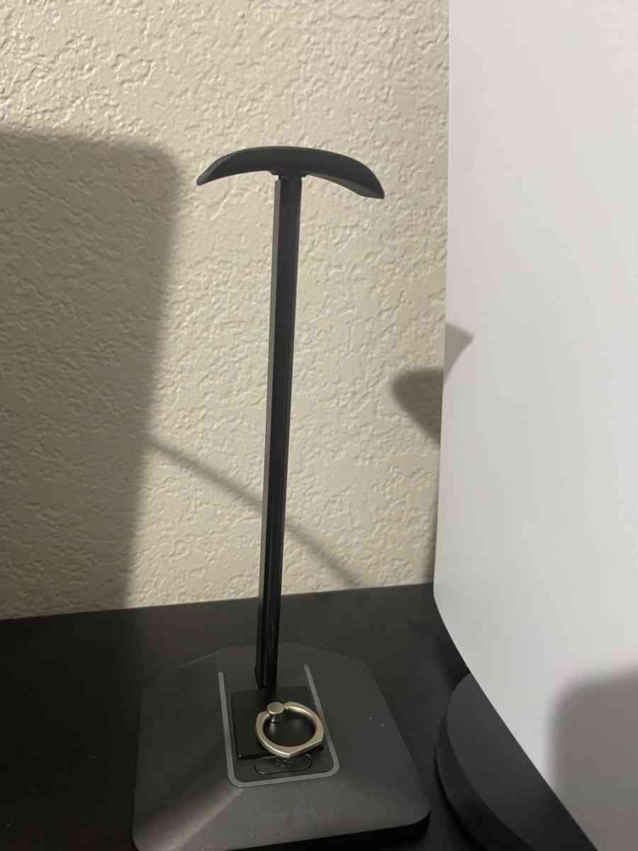 PS5 Digital Edition Bundle  Ready to Go - Mesa, Arizona - FleaMarketBay