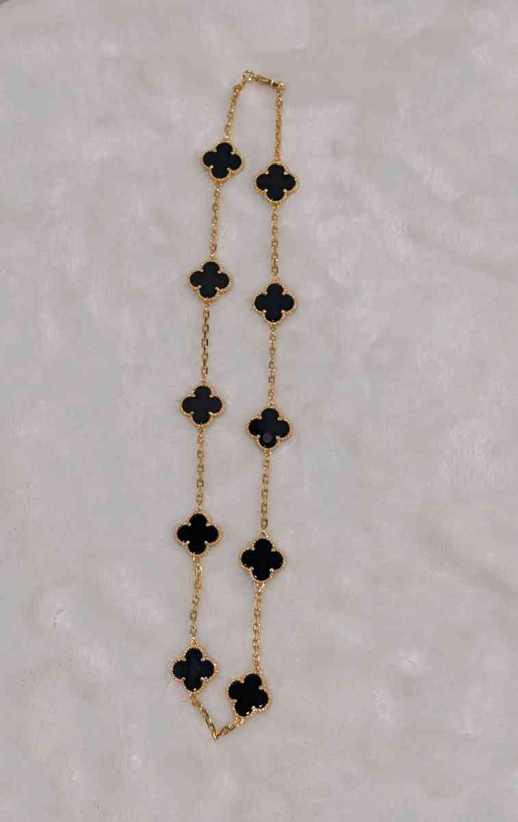 VCA ten motif clover 18k pvd gold and black onyx necklace - Las Vegas, Nevada - FleaMarketBay