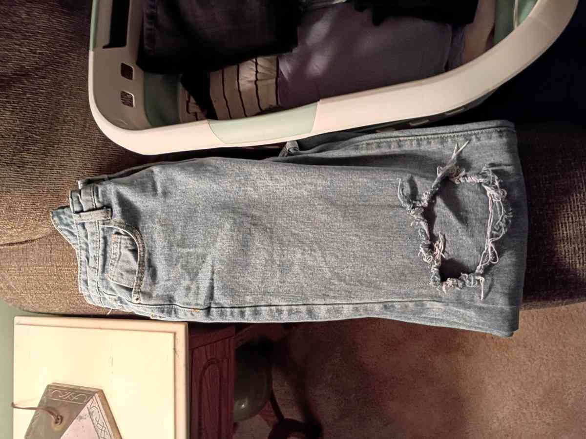 Womens Jeans - Columbia, Missouri - FleaMarketBay