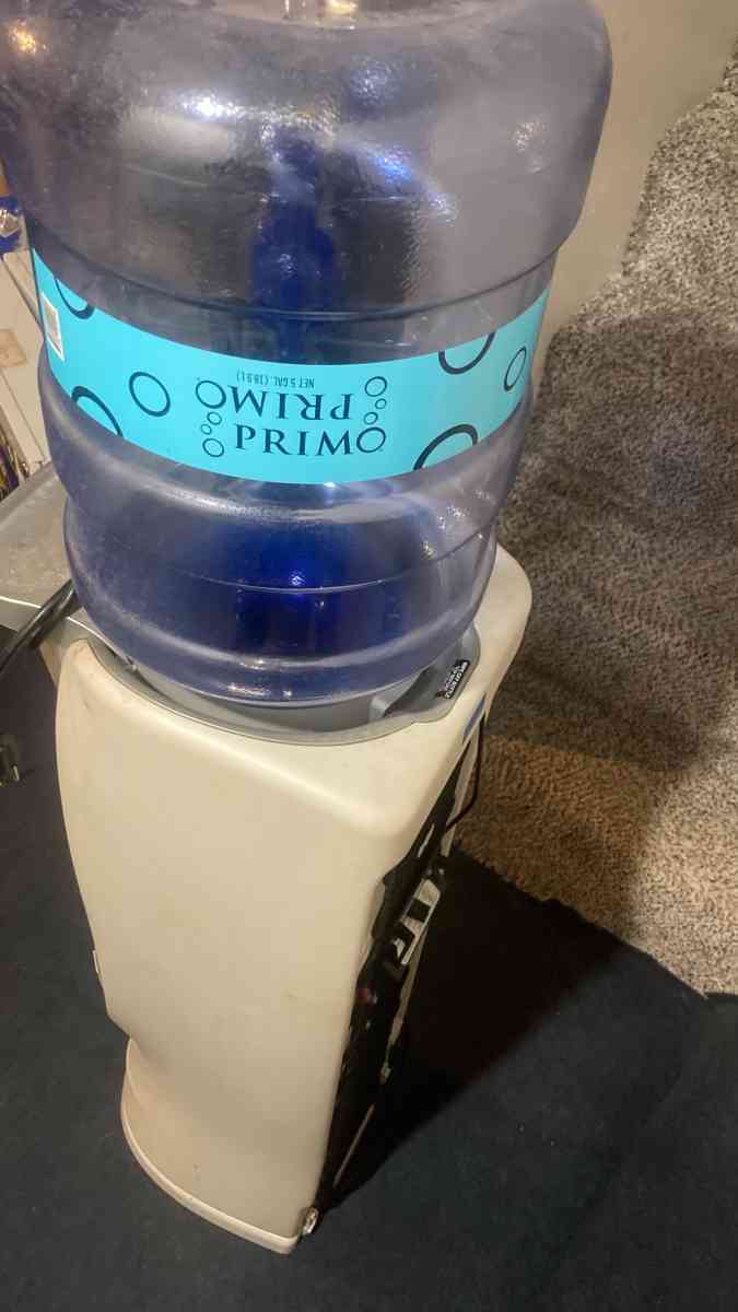 5 Gal Hot  Cold Water Dispenser - Essington, Pennsylvania - FleaMarketBay