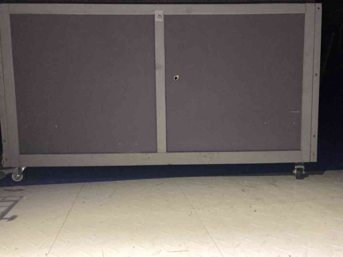 Wooden Animal Cage - Essington, Pennsylvania - FleaMarketBay