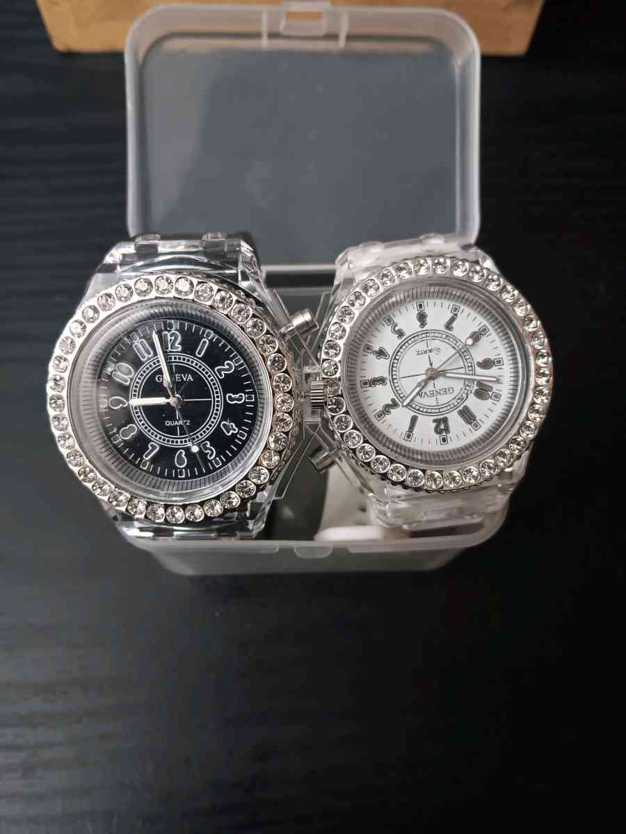 GENEVA ICE BEZEL FASHION STYLE WATCHES - Bronx, New York - FleaMarketBay