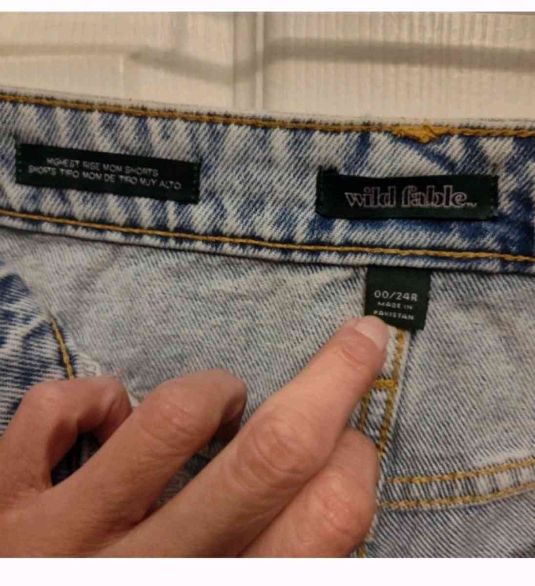 Wild Fable Faded Blue Jean Shorts - Oceanside, California - FleaMarketBay