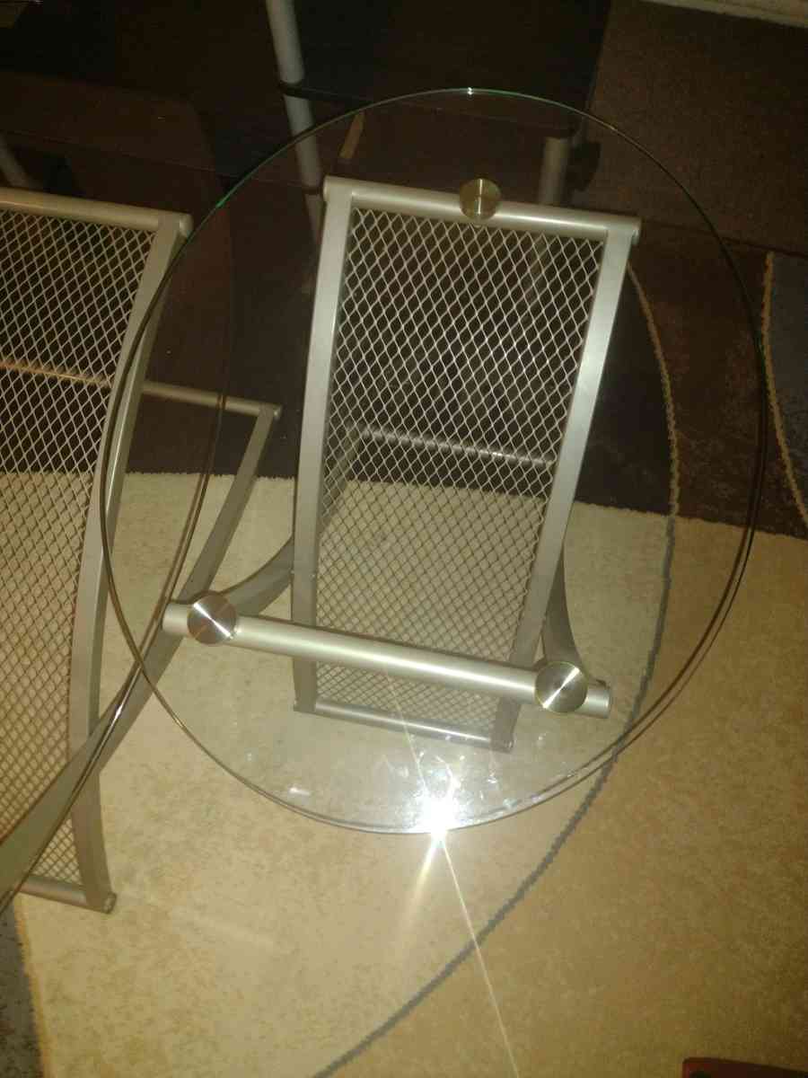 Glass living room set TV stand included - Richton Park, Illinois - FleaMarketBay