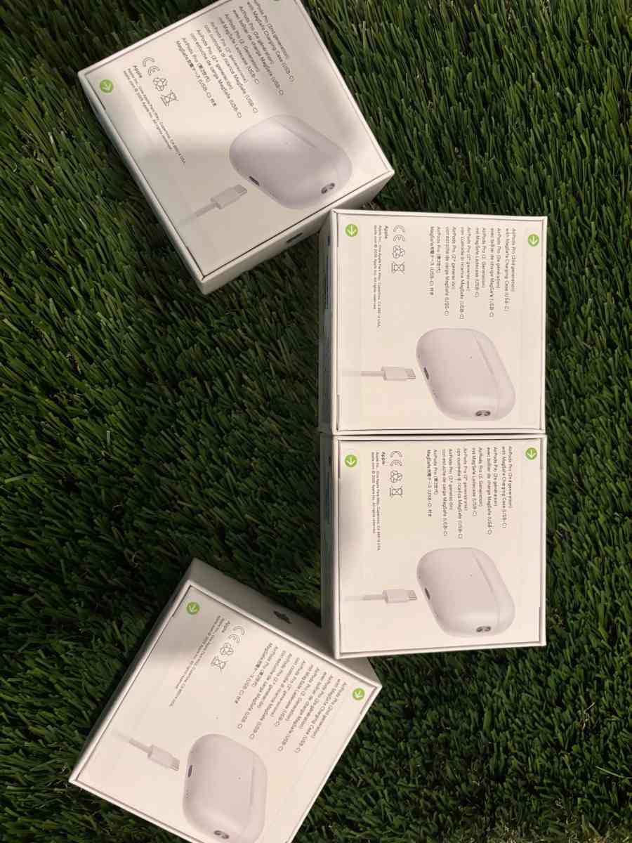 Apple AirPods Pro 2nd generation best for Christmas gift - Sacramento, California - FleaMarketBay