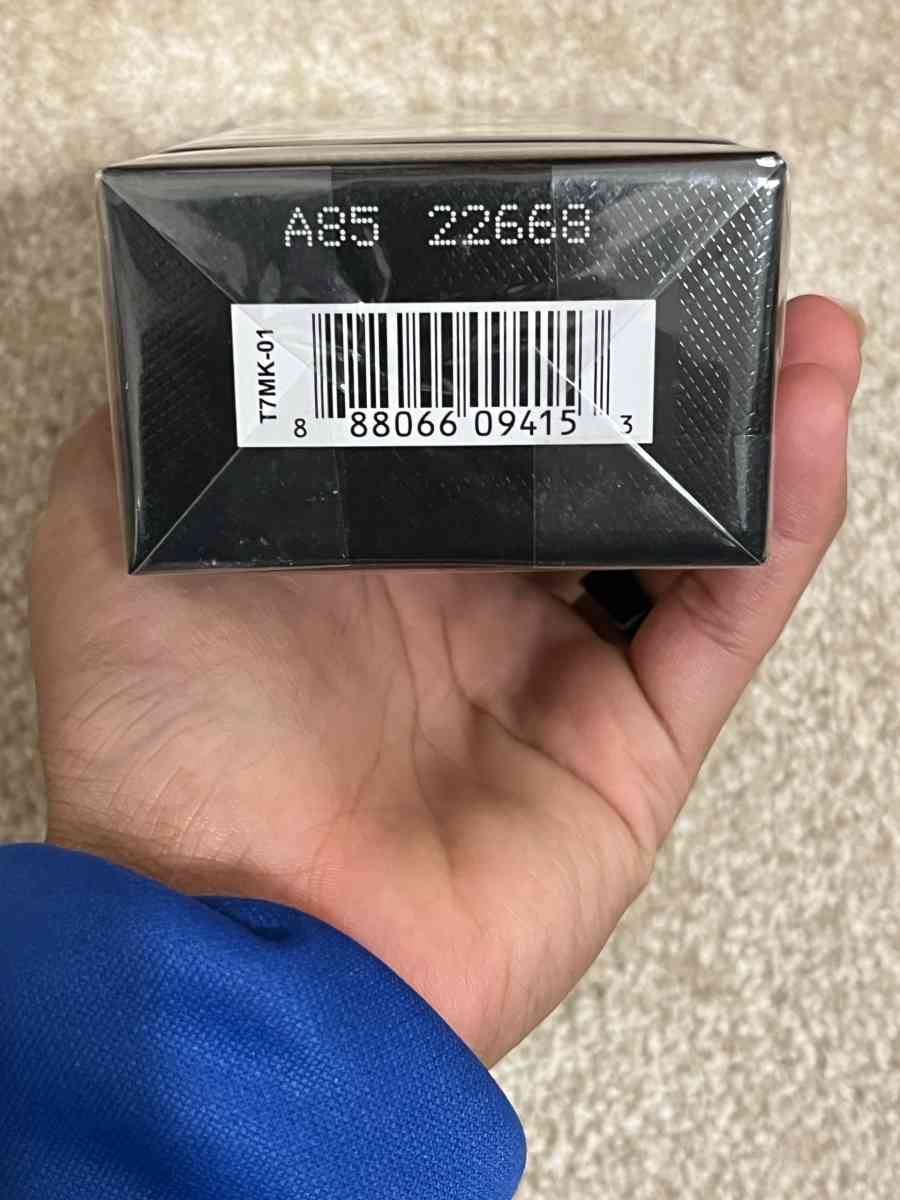 Tom Ford Fcking Fabulous - Willowbrook, Illinois - FleaMarketBay