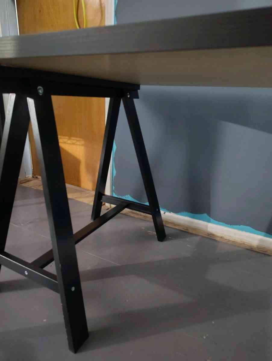 IKEA Linnmon Table Black 59 L x 29 W x 28 H - Victorville, California - FleaMarketBay