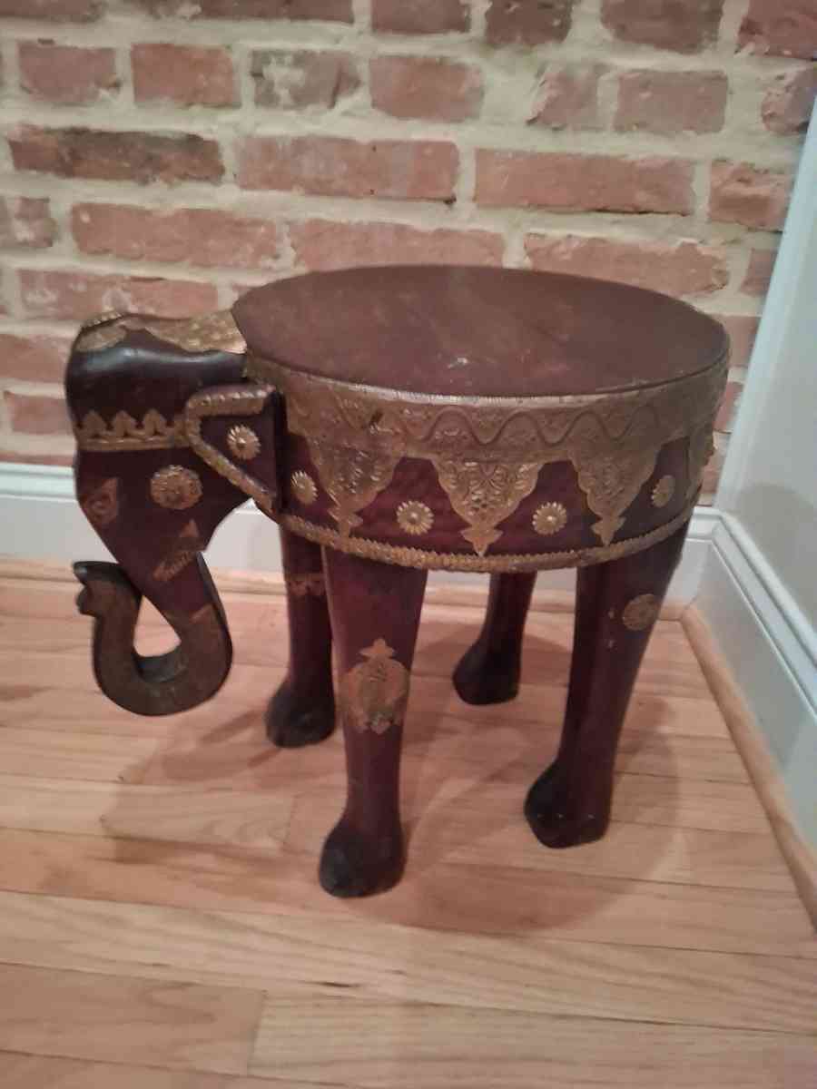 Wooden Elephant Stool - Glen Burnie, Maryland - FleaMarketBay