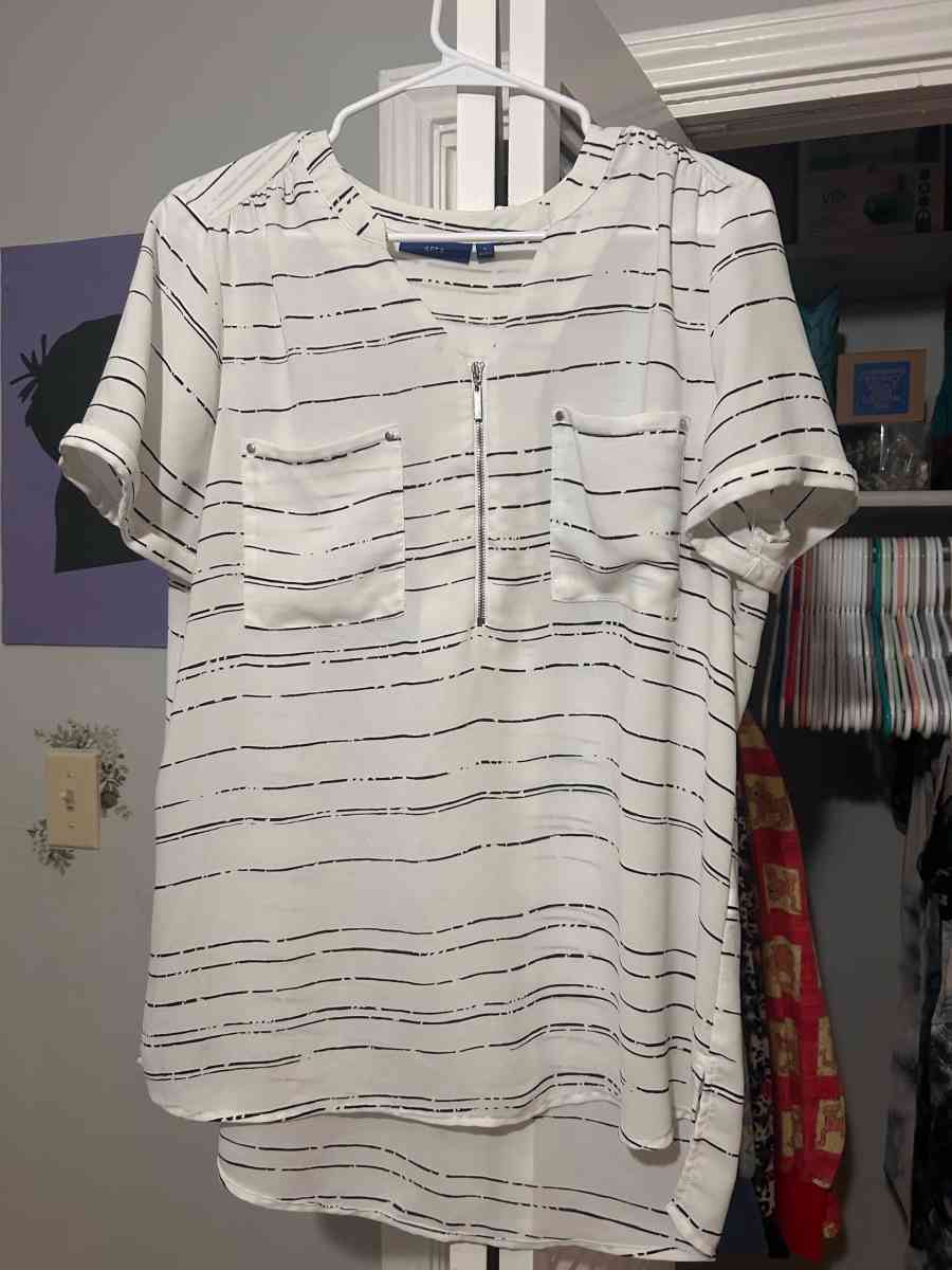 womens blouses - Temple, Texas - FleaMarketBay