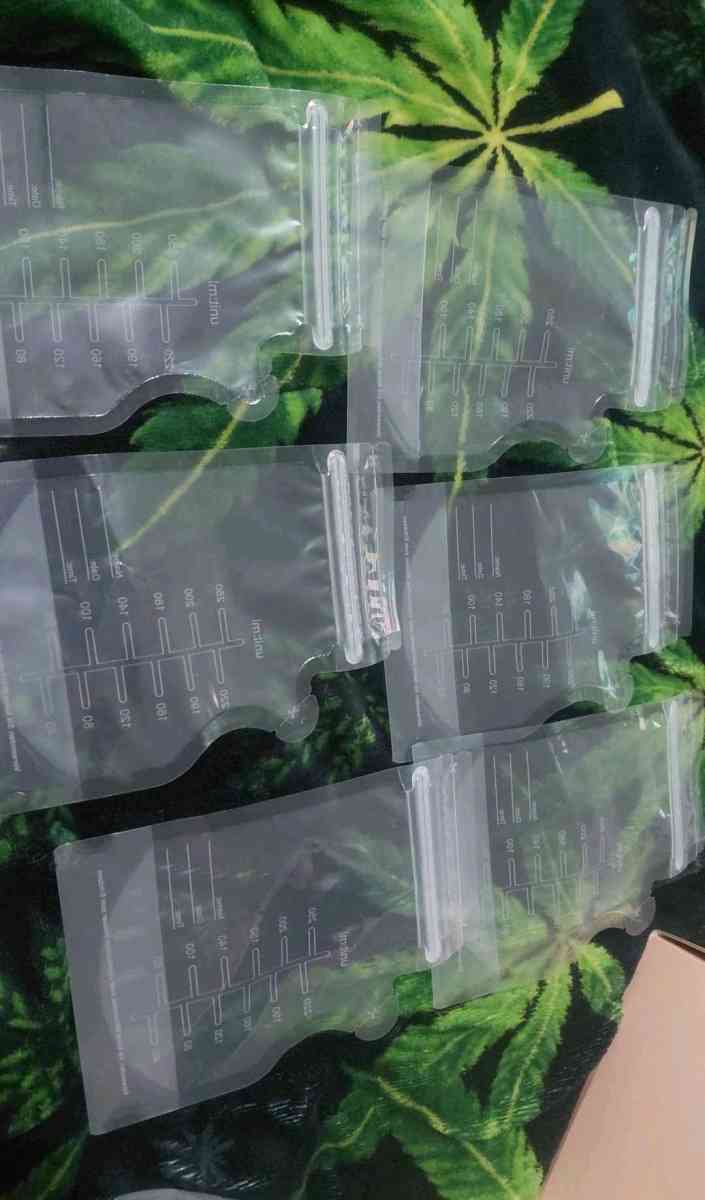 breast pump - Salem, Oregon - FleaMarketBay