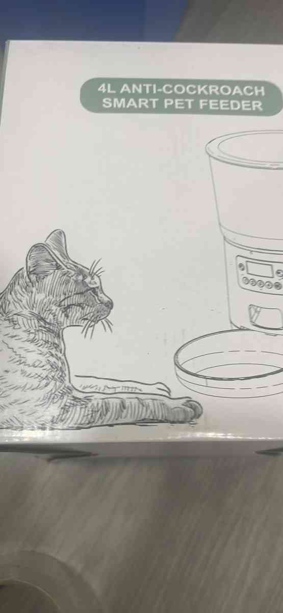 Automatic Cat Feeder with Camera - Burlington, New Jersey - FleaMarketBay