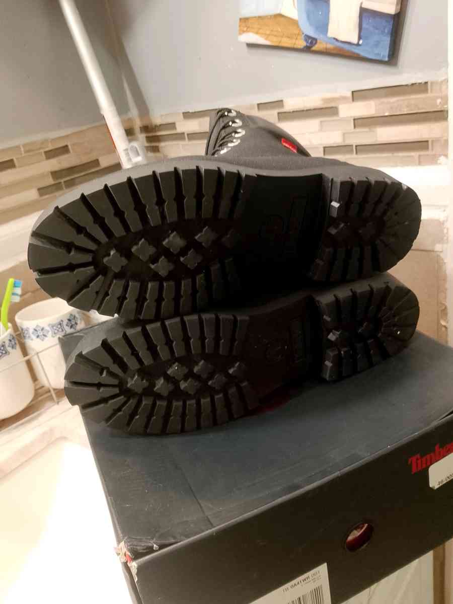 boot is nothing wrong - Allentown, Pennsylvania - FleaMarketBay