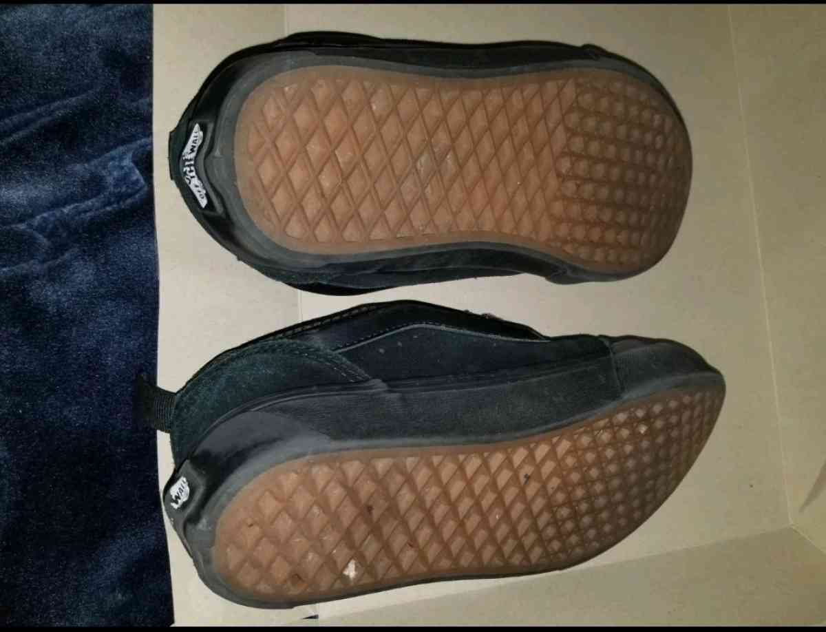 Vans KNU SKOOL SIZE 6 5 GS BOYS - Chicago Ridge, Illinois - FleaMarketBay