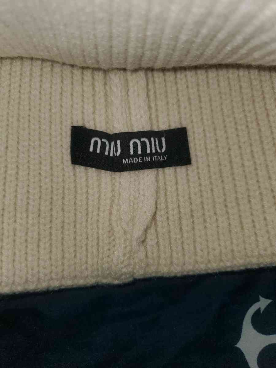 Miu Miu Beige Knit Hat - Chester Gap, Virginia - FleaMarketBay