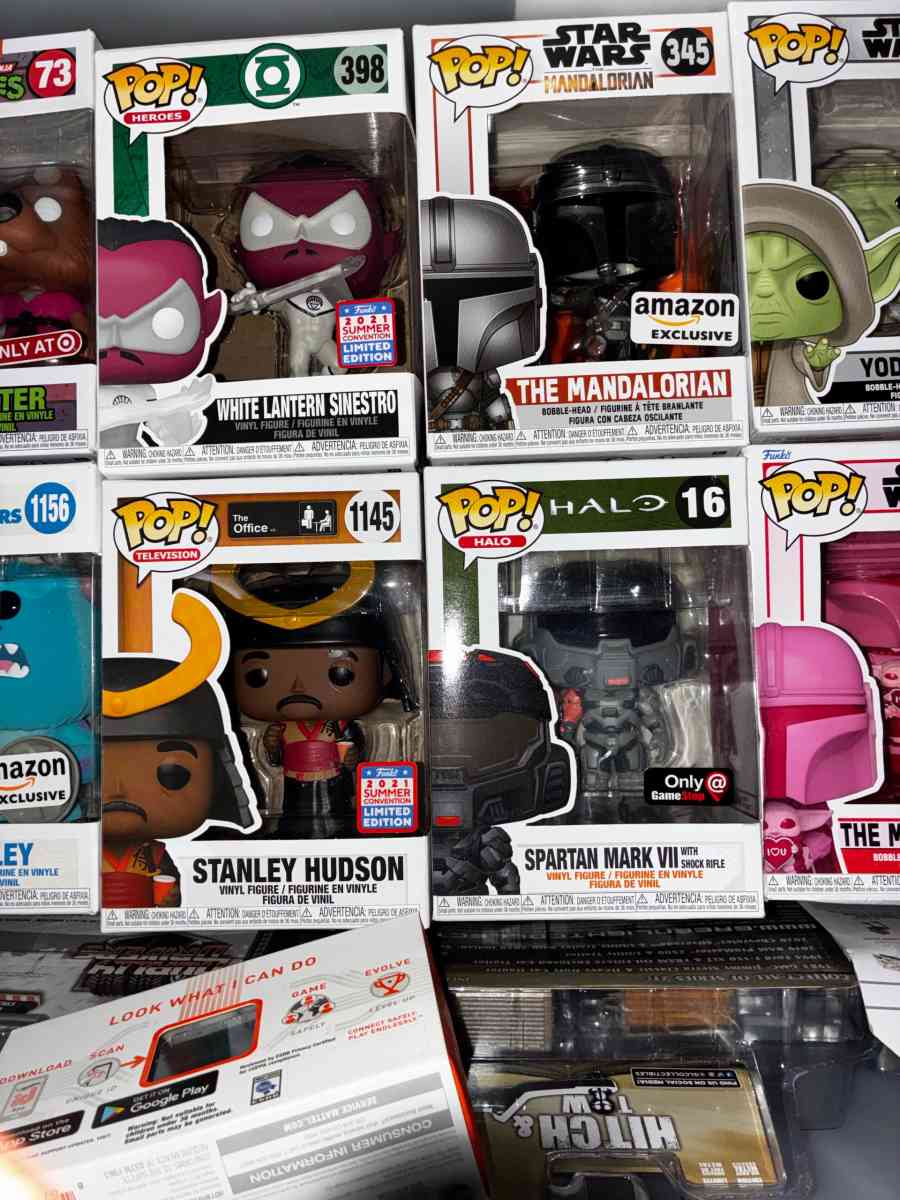 pop figurine - Alameda, California - FleaMarketBay