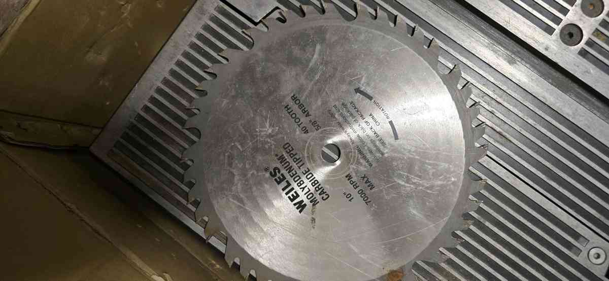 Craftsman Tablesaw - Tempe, Arizona - FleaMarketBay