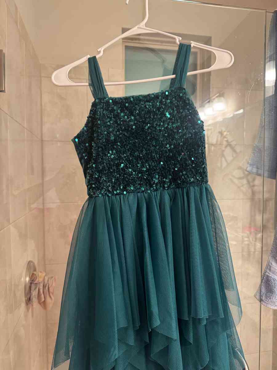 Green sequin dress - Winter Garden, Florida - FleaMarketBay
