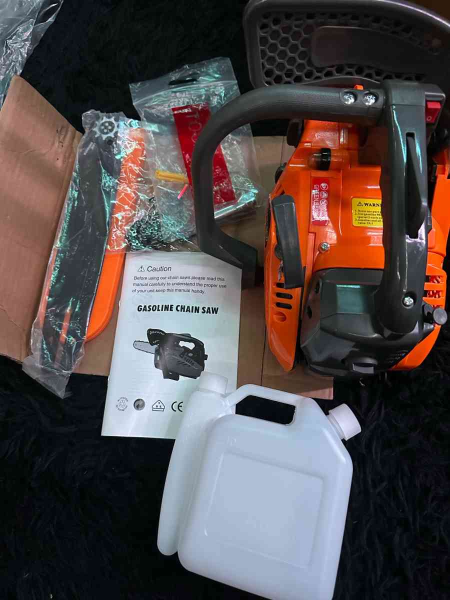 brand new chainsaw - San Bernardino, California