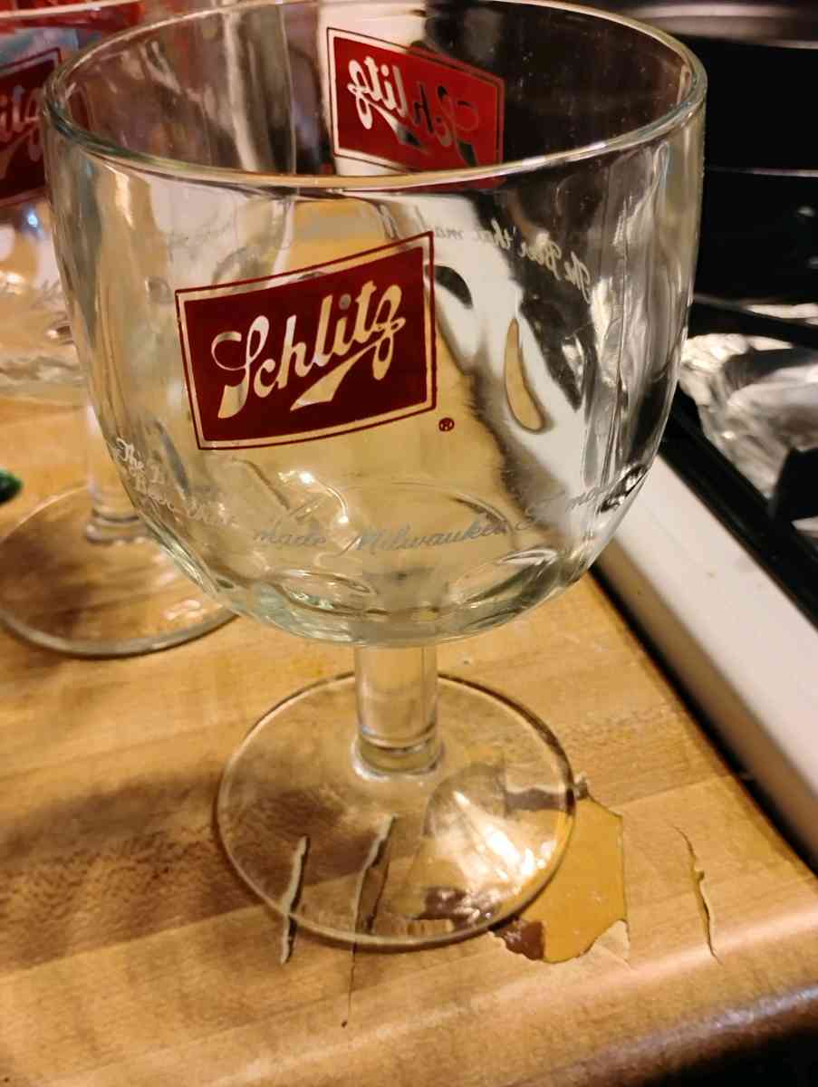 Schlitz Beer Goblets - Moberly, Missouri - FleaMarketBay