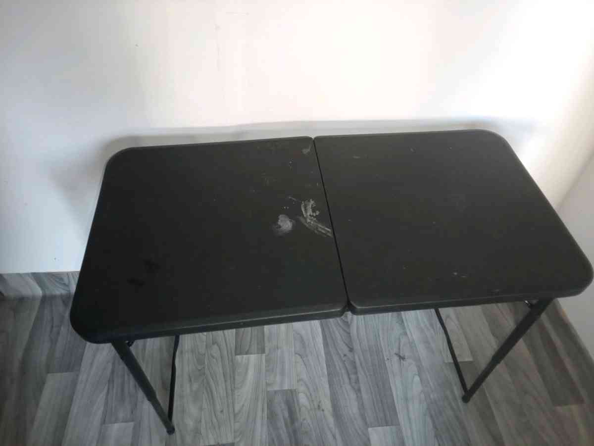 3 FEET TALL FOLDABLE PORTABLE TABLE  PORTABLE FOLDABLE CHAIR - Fremont, California - FleaMarketBay