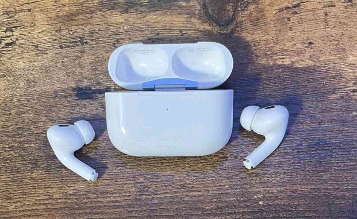 FREE SHIPPING USA ONLY Apple airpods pro 2 gen - Beaverton, Oregon - FleaMarketBay