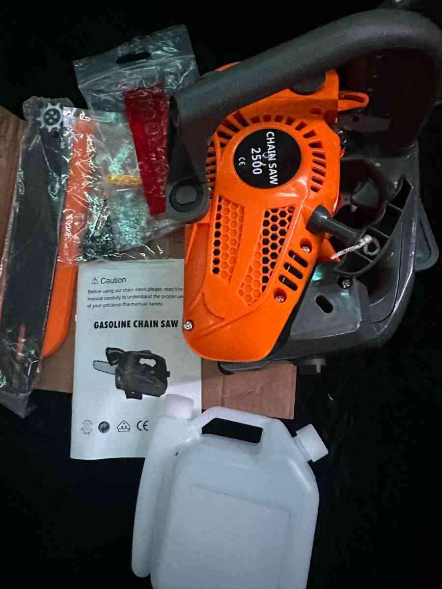 brand new chainsaw - San Bernardino, California - FleaMarketBay