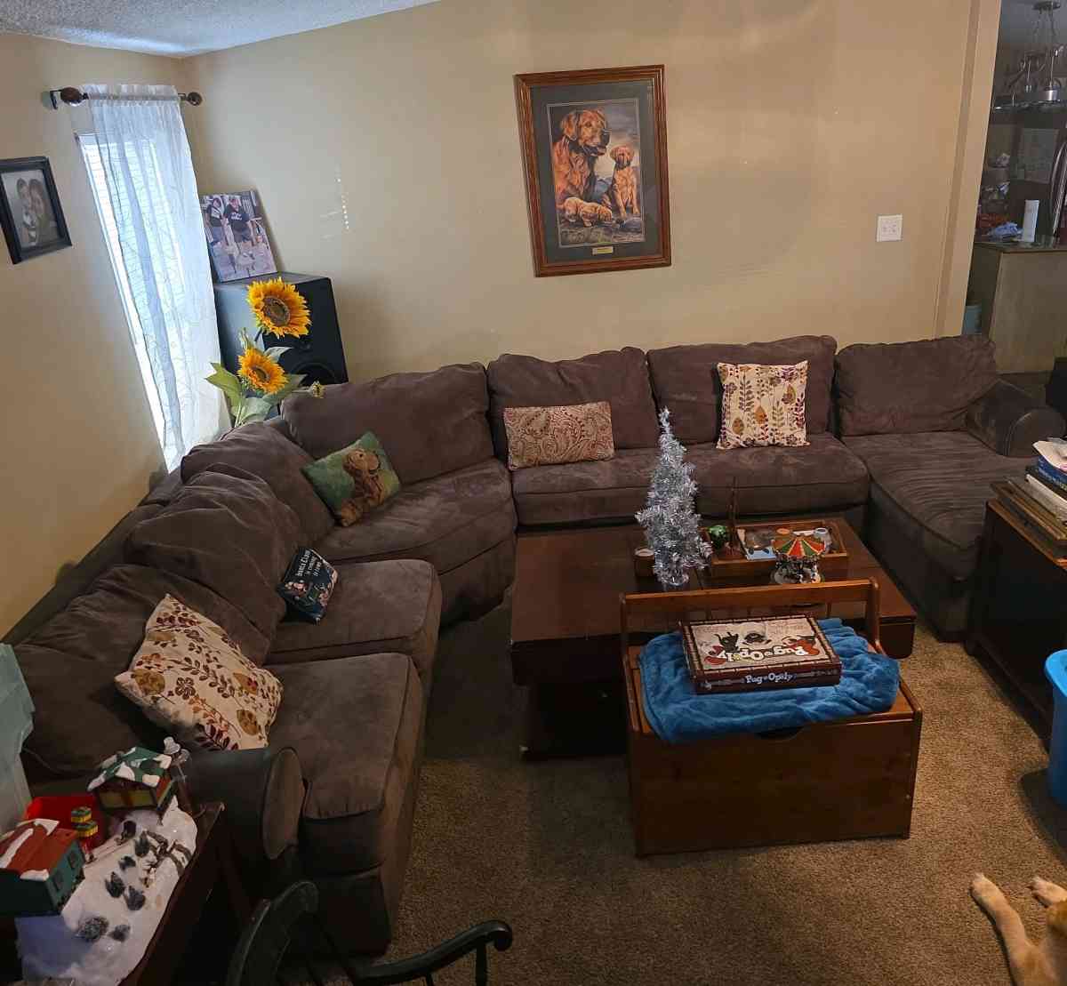 REDUCED SECTIONAL SOFA COUCH MICROFIBER - Hastings, Florida - FleaMarketBay