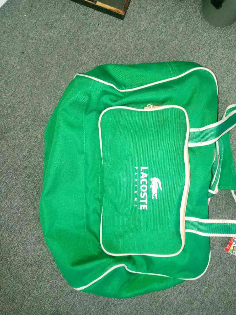 carrying bag - Clinton Township, Michigan