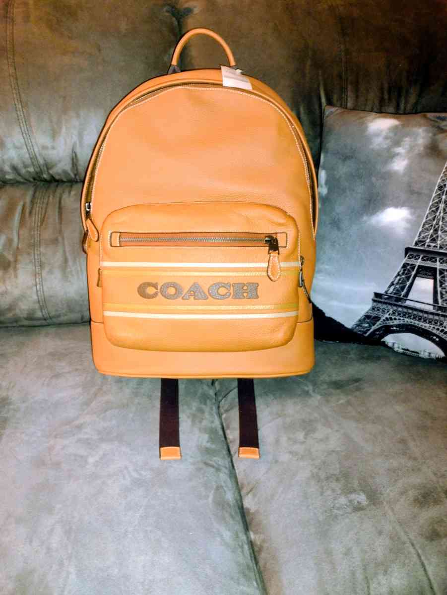 new coach backpack - Richton Park, Illinois - FleaMarketBay