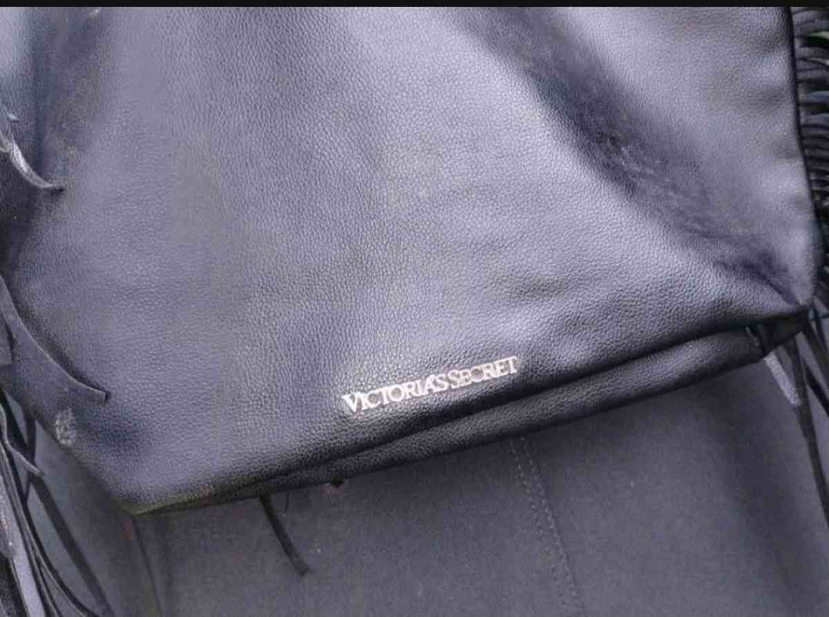 Victoria secret purse conway  florida 3281 - Orlando, Florida - FleaMarketBay