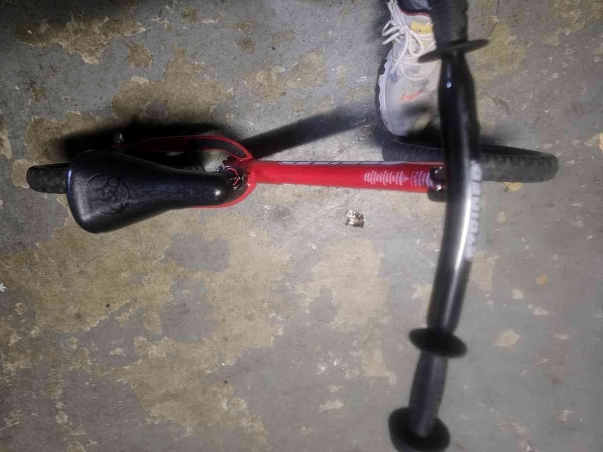 strider balance nike - Roseville, California - FleaMarketBay