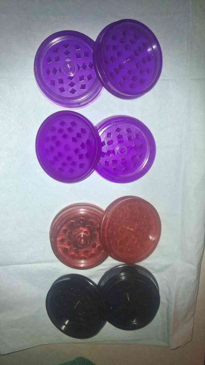 Tobacco Grinders - Adrian, Michigan - FleaMarketBay