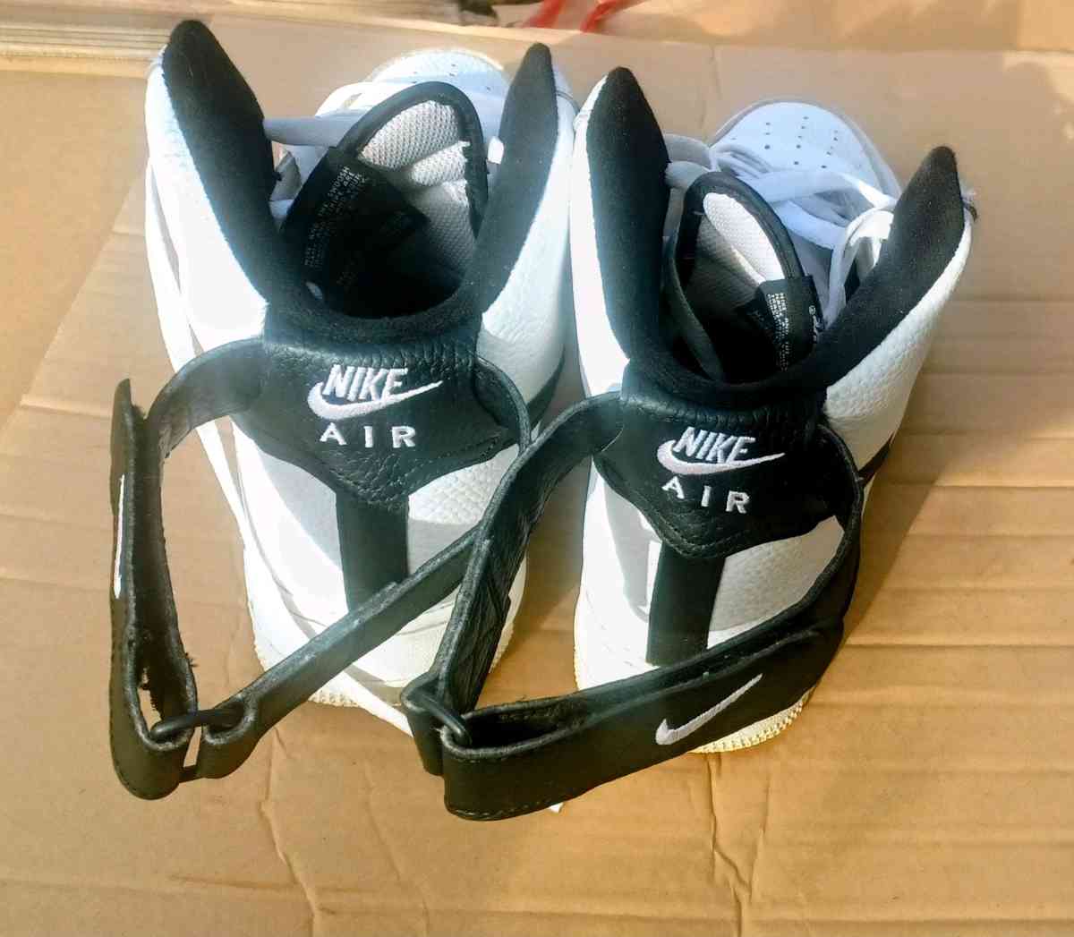 Nike Air Force 1 Mens Shoes - Winston Salem, North Carolina - FleaMarketBay