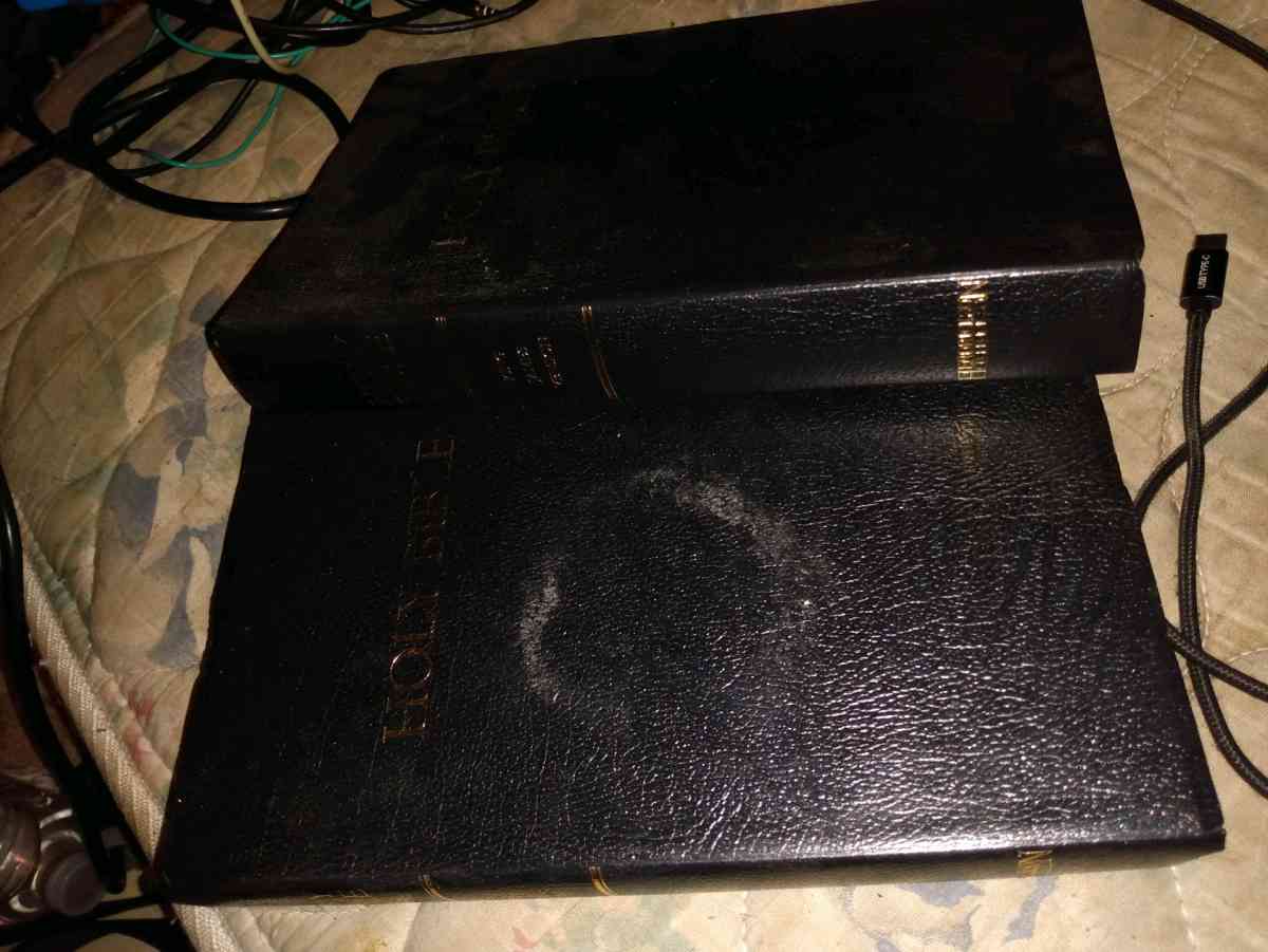 2 Hendrickson bibles