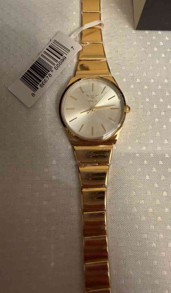 Invicta celestial golden 28mm watch - Ridgewood, New York - FleaMarketBay