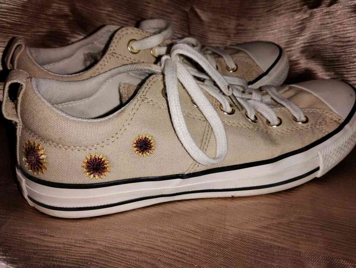 Converse - Lake City, Florida - FleaMarketBay