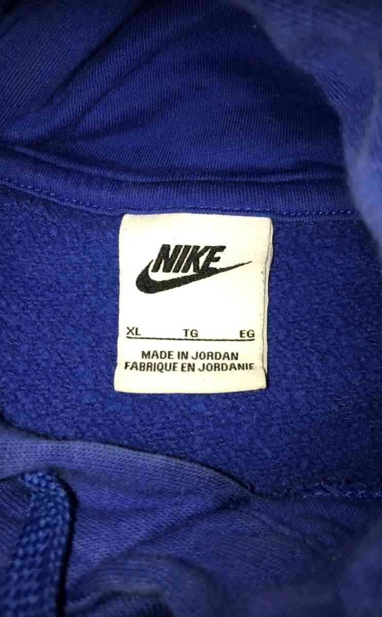 Nike Blue Hoodie SIZE XL Boys - Chicago Ridge, Illinois - FleaMarketBay