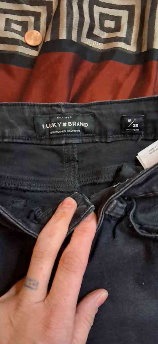 Black Jeans Lucky Brand - Deridder, Louisiana - FleaMarketBay