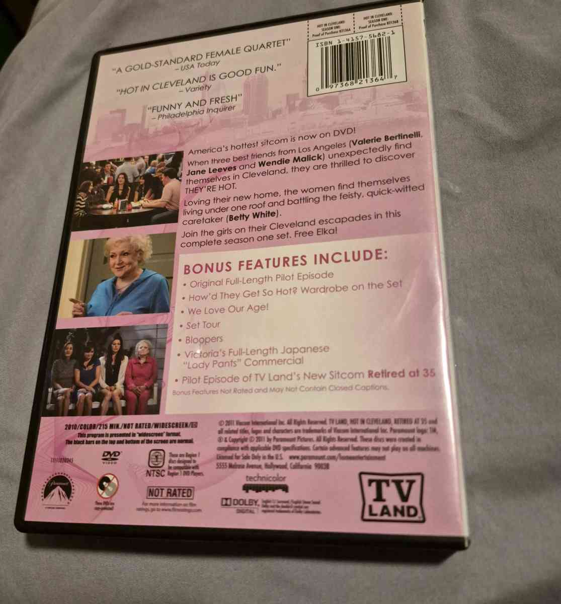 USED GOOD CONDITION Hot In Cleveland Season One DVD - New Baltimore, Michigan - FleaMarketBay