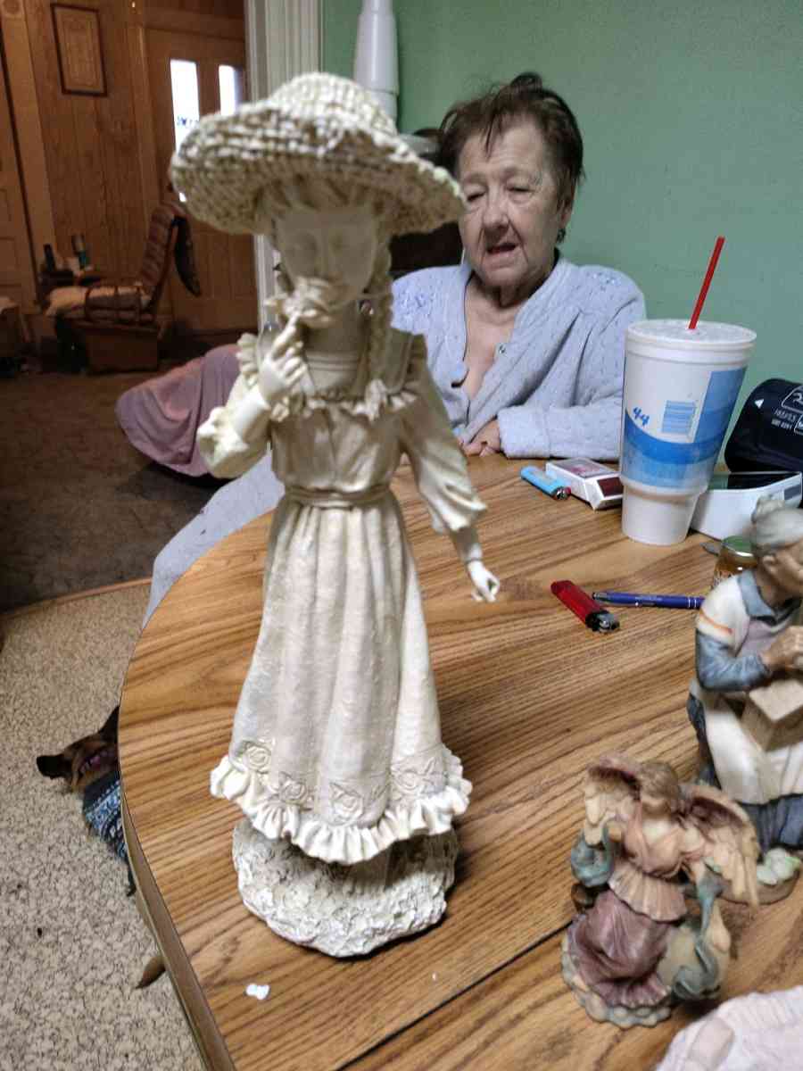 Happy New Year clearance sale 6 figurines for one price - Saint Joseph, Missouri - FleaMarketBay