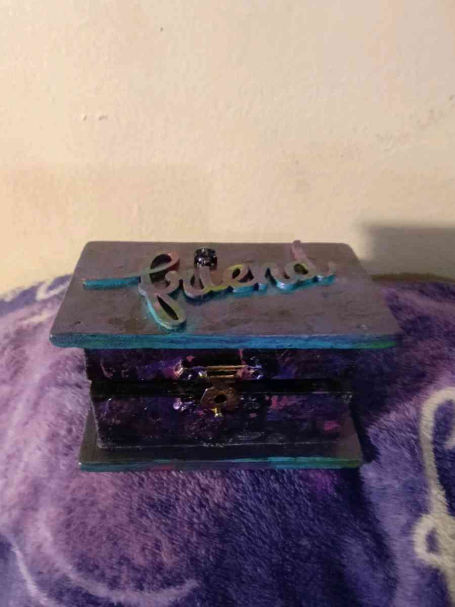 friends trinket box - Lufkin, Texas