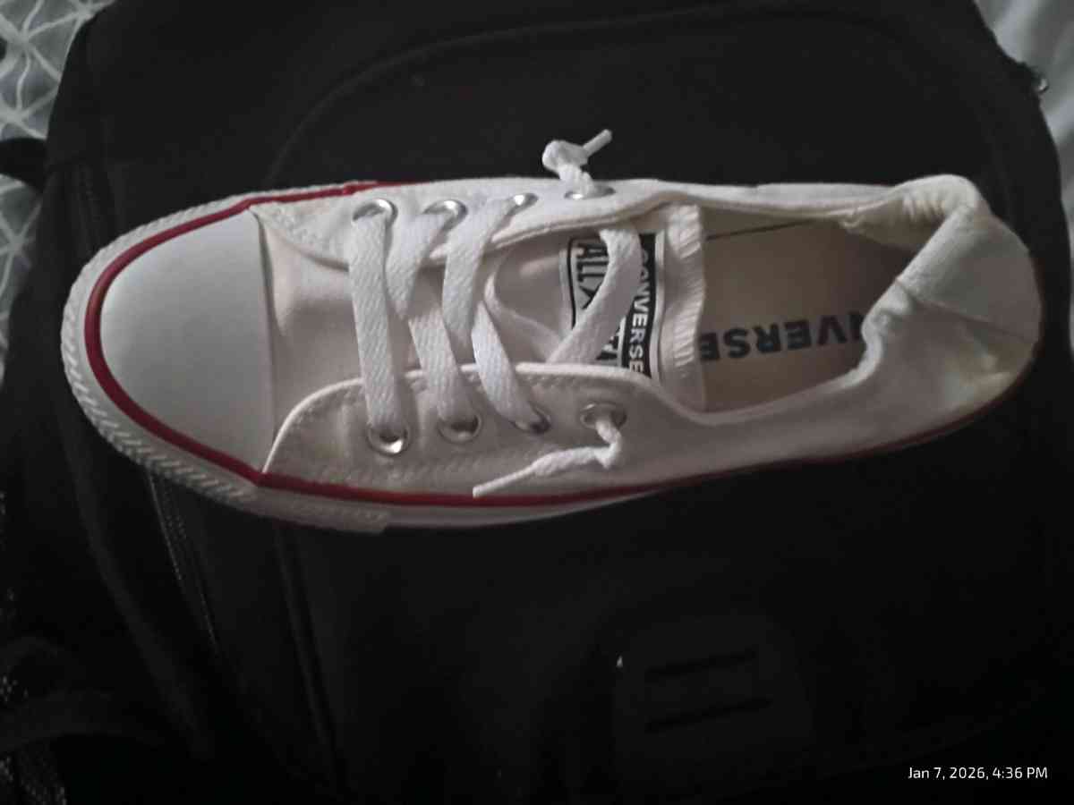 Converse shoes - Hudson, Florida - FleaMarketBay