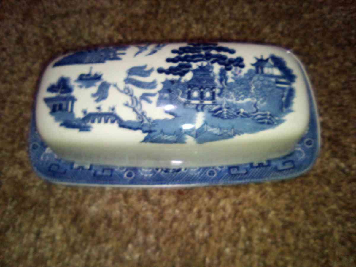 blue willow butter dish